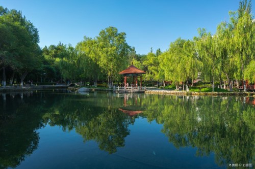 水磨沟风景区